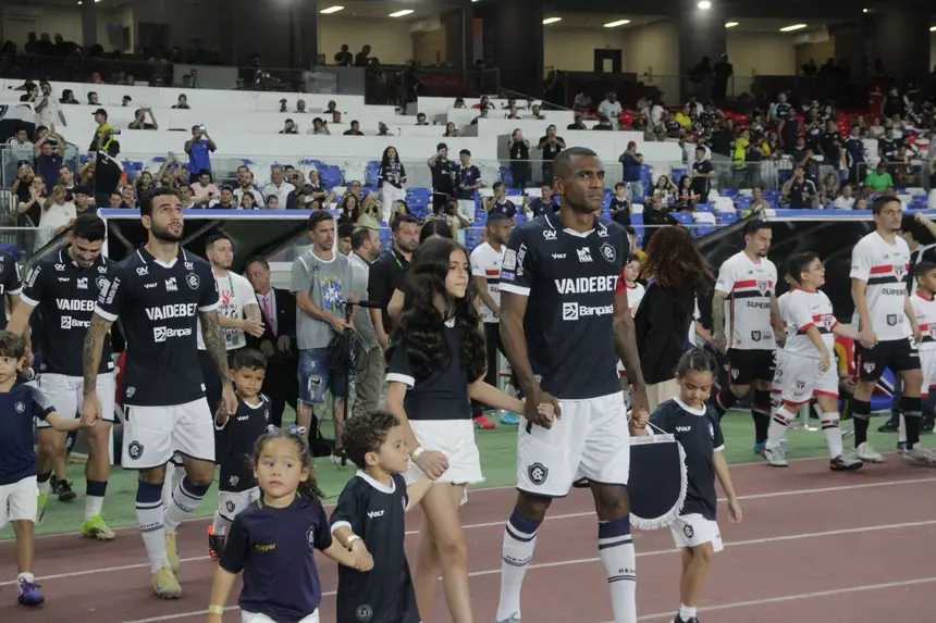 Remo em partida de junho de 2026. A fotografia não registra os próximos jogos.